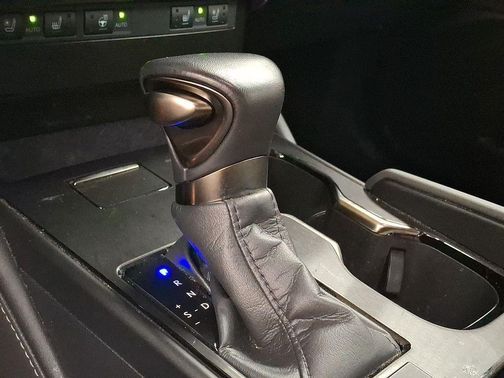 used 2024 Lexus ES 350 car, priced at $35,899