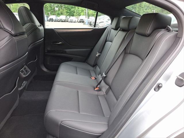 used 2022 Lexus ES 350 car, priced at $41,899