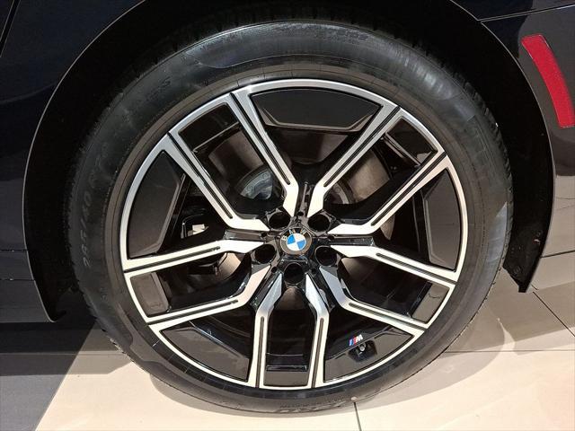new 2025 BMW 760 car, priced at $133,125