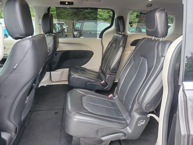 used 2022 Chrysler Pacifica car, priced at $20,098