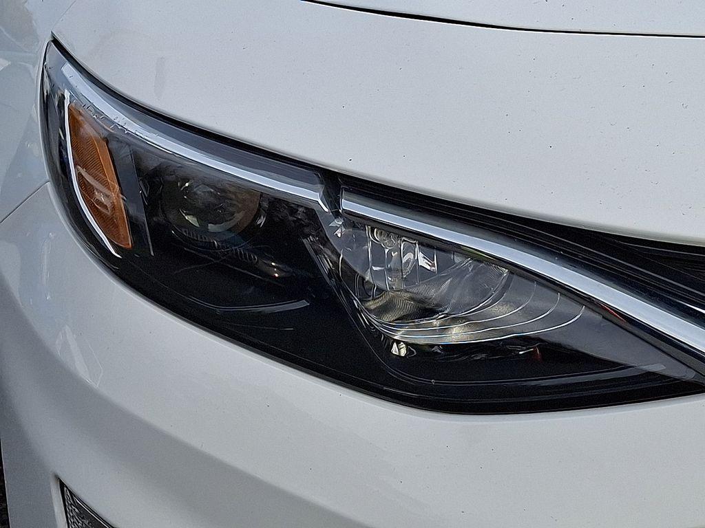 used 2024 Chevrolet Malibu car, priced at $19,999