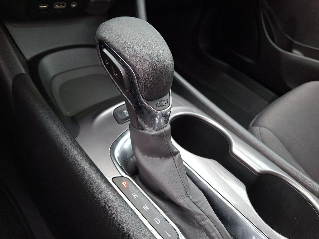 used 2024 Chevrolet Malibu car, priced at $19,999