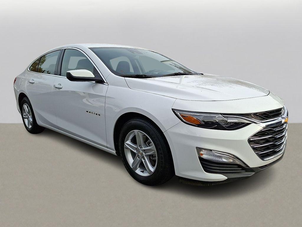 used 2024 Chevrolet Malibu car, priced at $19,999