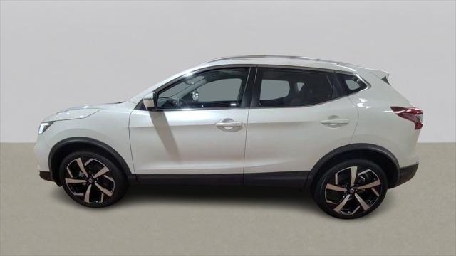 used 2022 Nissan Rogue Sport car, priced at $20,999