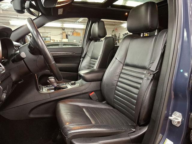 used 2020 Jeep Grand Cherokee car, priced at $28,798