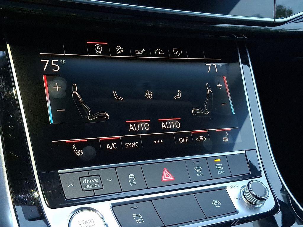 used 2020 Audi Q7 car, priced at $22,999