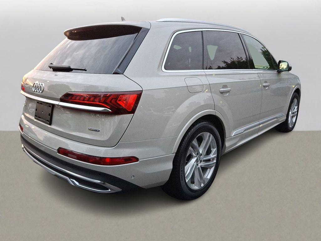 used 2020 Audi Q7 car, priced at $22,999