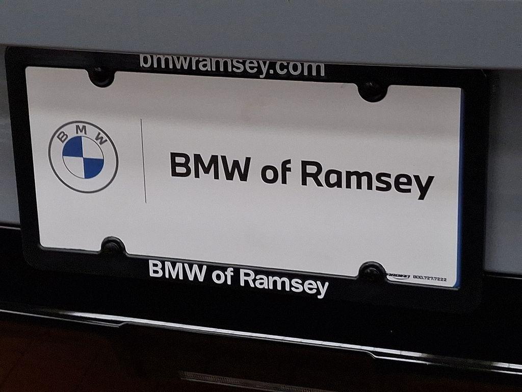 new 2025 BMW 760 car, priced at $132,175