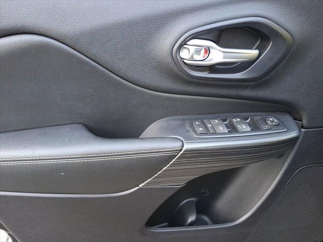 used 2016 Jeep Cherokee car, priced at $12,699