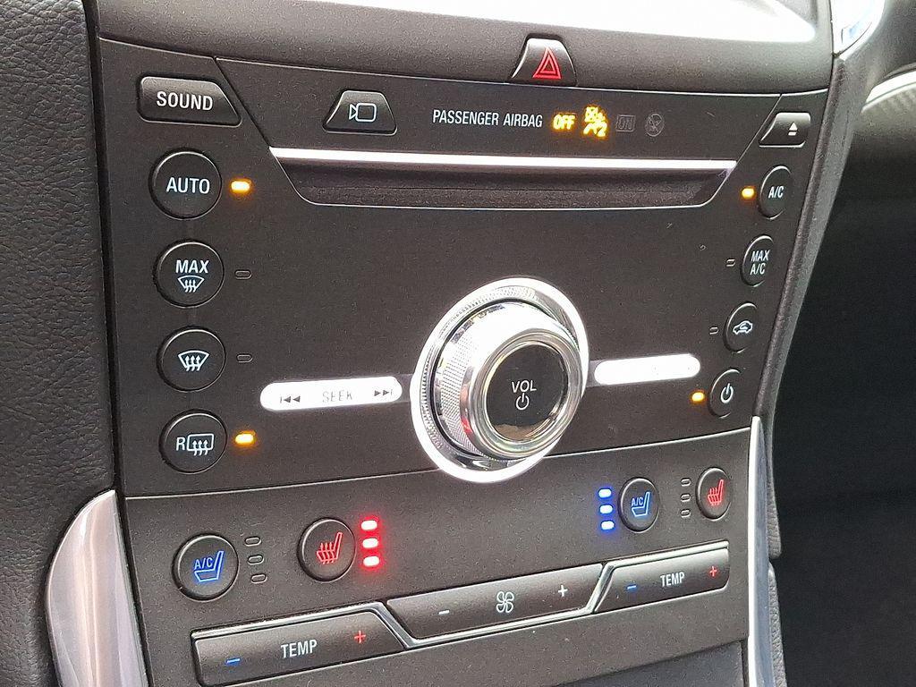 used 2019 Ford Edge car, priced at $19,999