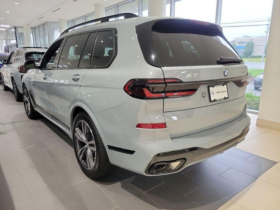 new 2025 BMW X7 car, priced at $95,630