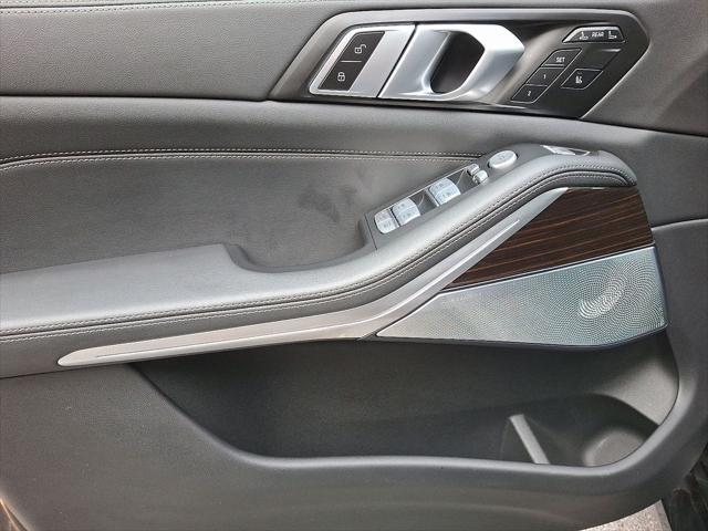 used 2025 BMW X7 car, priced at $83,999