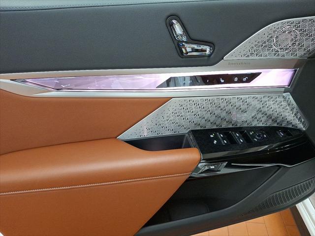used 2023 BMW 760 car, priced at $83,999