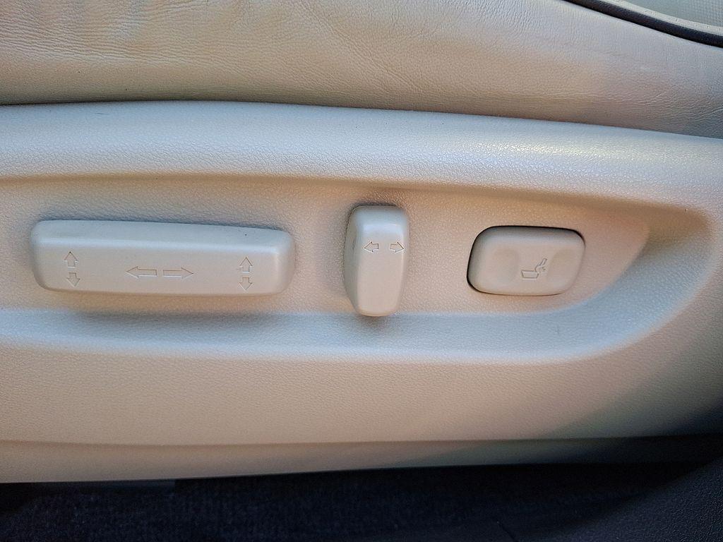 used 2017 Acura MDX Sport Hybrid car, priced at $18,999