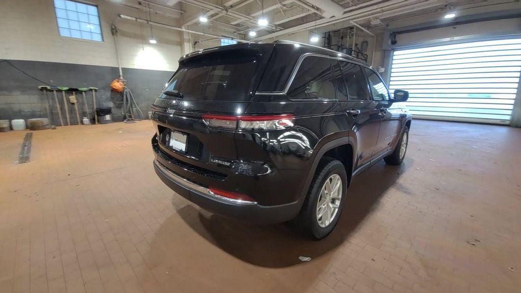 used 2023 Jeep Grand Cherokee car, priced at $34,399