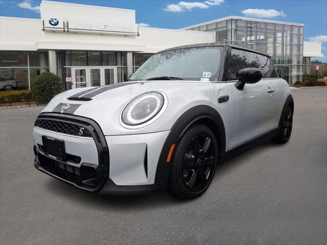 used 2023 MINI Hardtop car, priced at $23,999