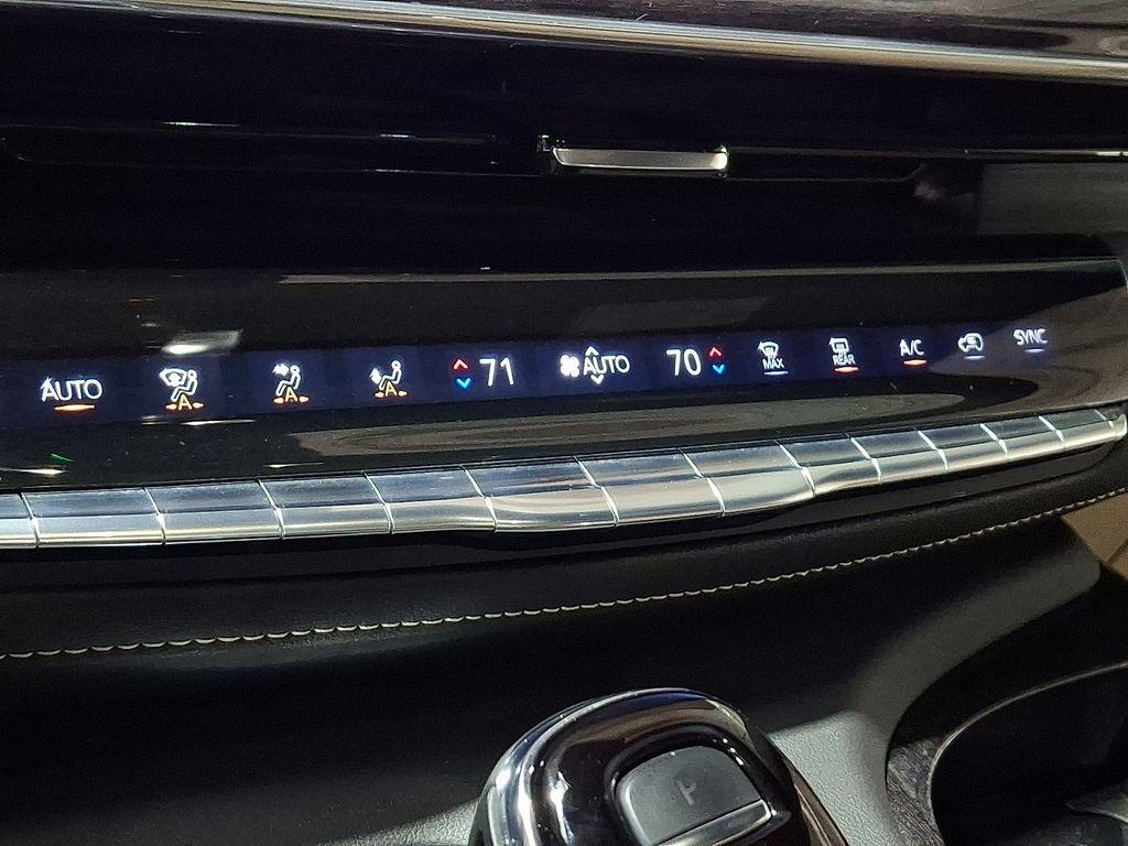 used 2023 Cadillac Escalade car, priced at $72,999