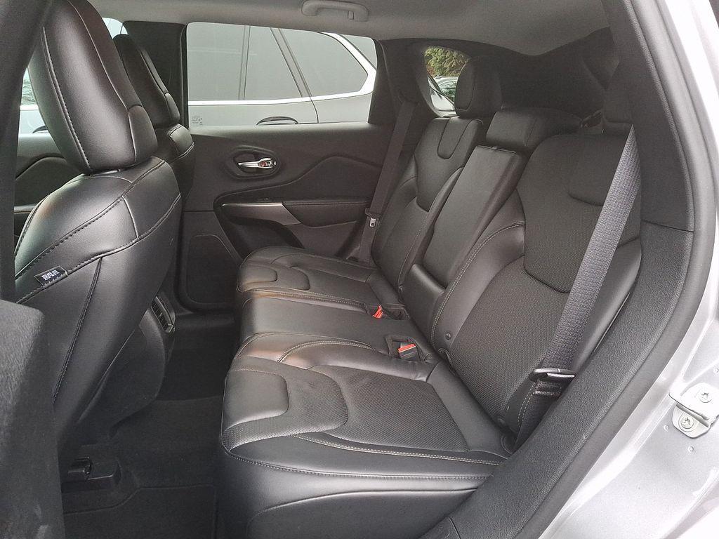 used 2019 Jeep Cherokee car, priced at $16,199