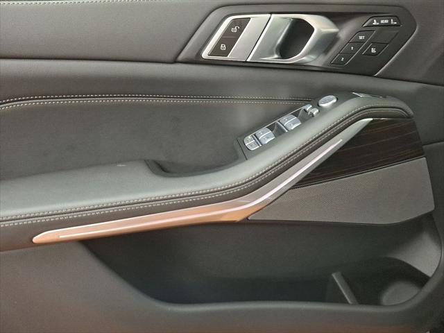 used 2024 BMW X7 car, priced at $71,899