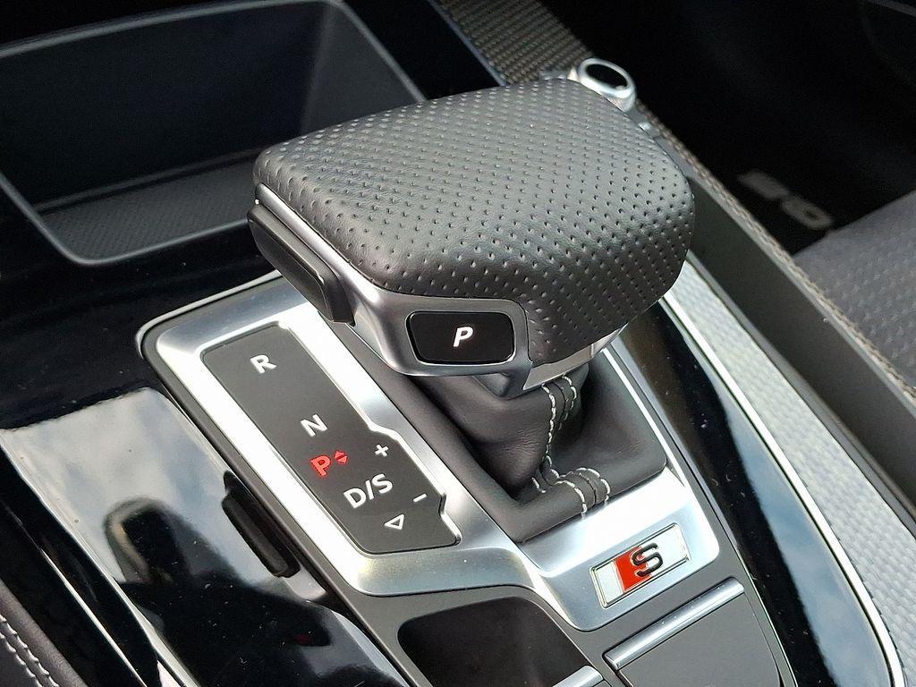 used 2022 Audi SQ5 car, priced at $42,399