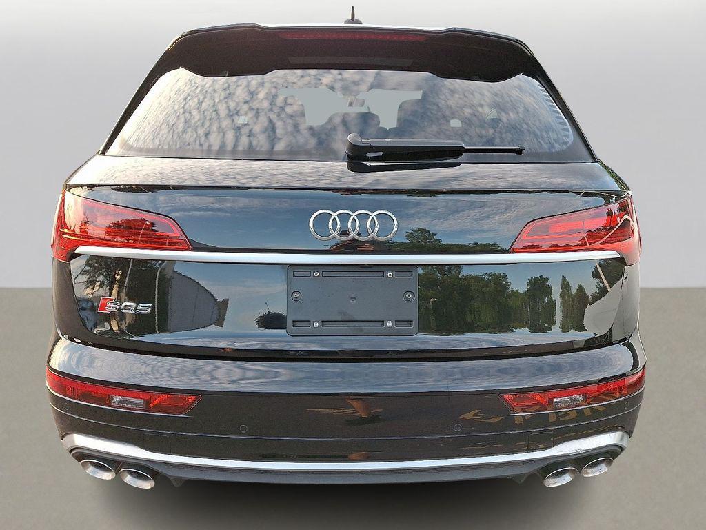 used 2022 Audi SQ5 car, priced at $42,399