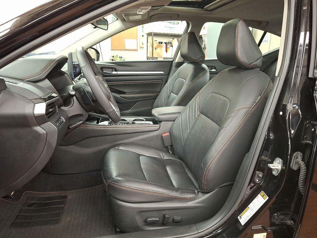 used 2023 Nissan Altima car, priced at $19,899