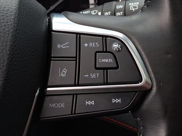 used 2021 Toyota Highlander car, priced at $34,999