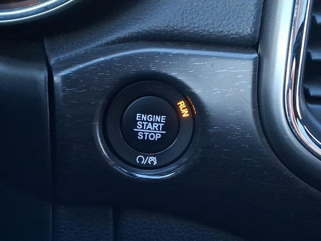 used 2018 Jeep Grand Cherokee car, priced at $16,999