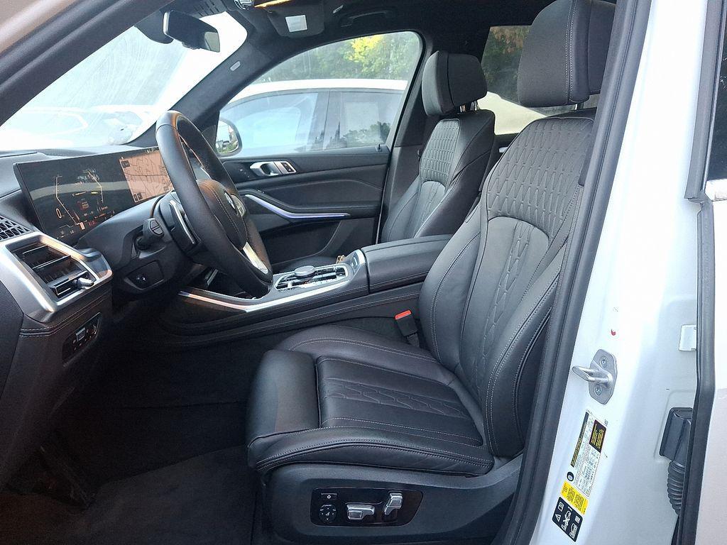 used 2023 BMW X7 car, priced at $58,999