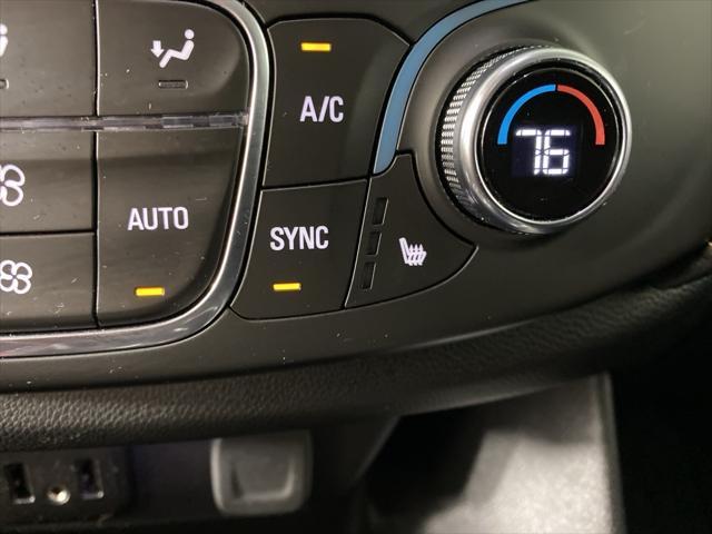used 2021 Chevrolet Traverse car, priced at $29,932