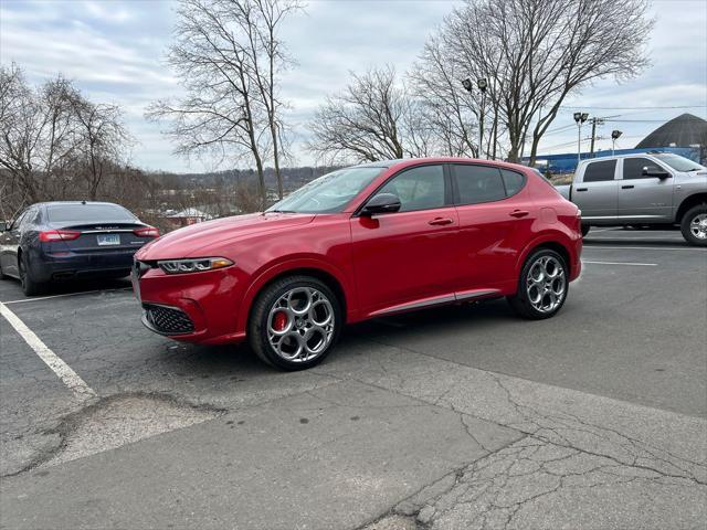 new 2025 Alfa Romeo Tonale car, priced at $52,667