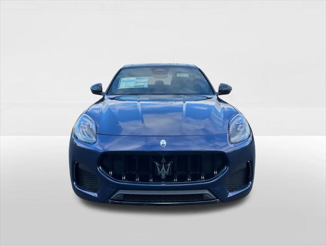 new 2025 Maserati Grecale car, priced at $85,625