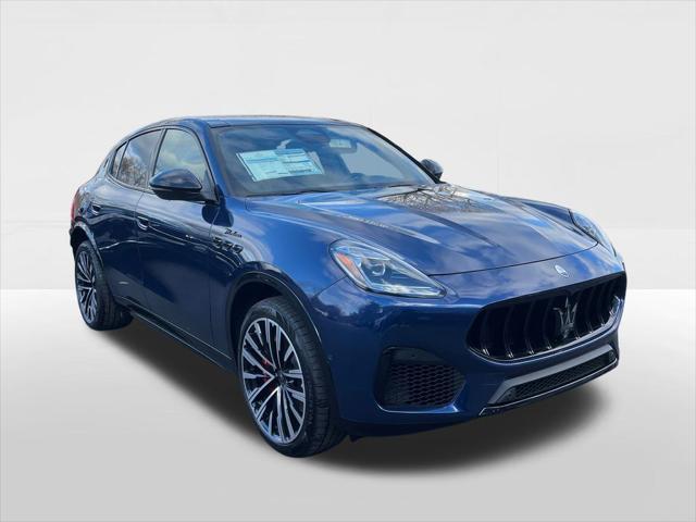 new 2025 Maserati Grecale car, priced at $85,625