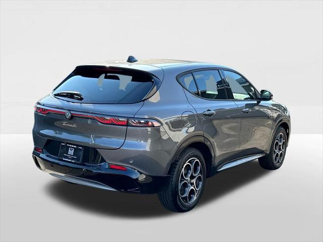 new 2024 Alfa Romeo Tonale car, priced at $49,299