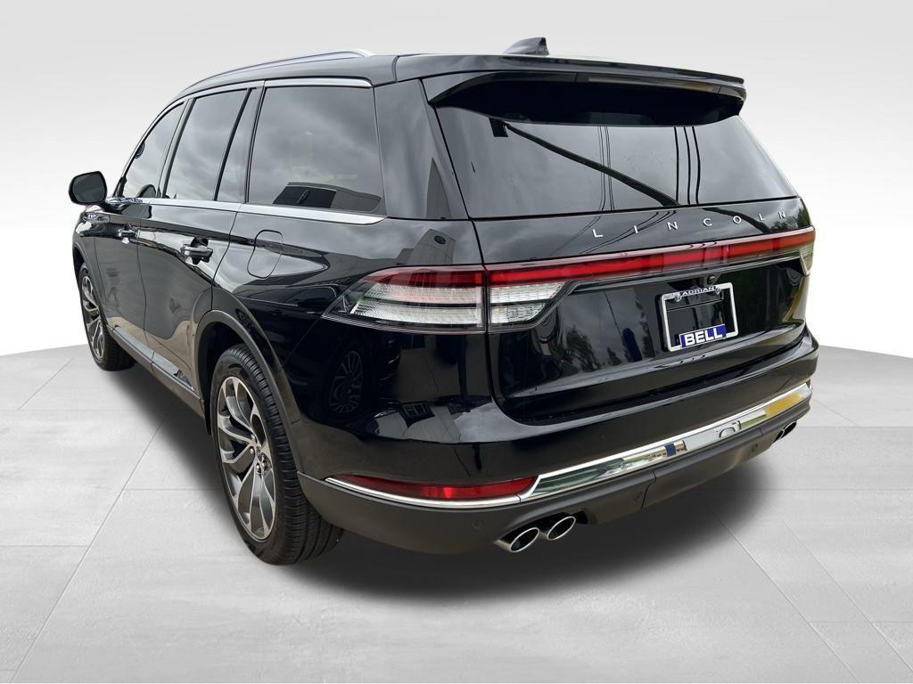 used 2025 Lincoln Aviator car, priced at $67,000