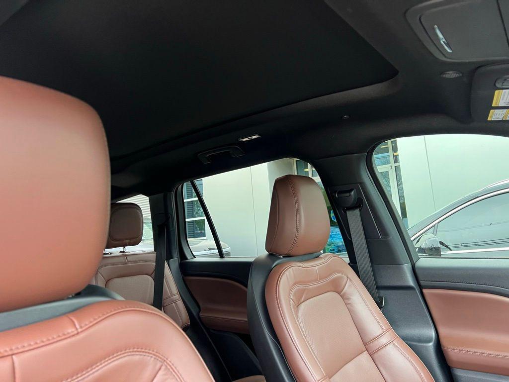 used 2025 Lincoln Aviator car, priced at $67,000