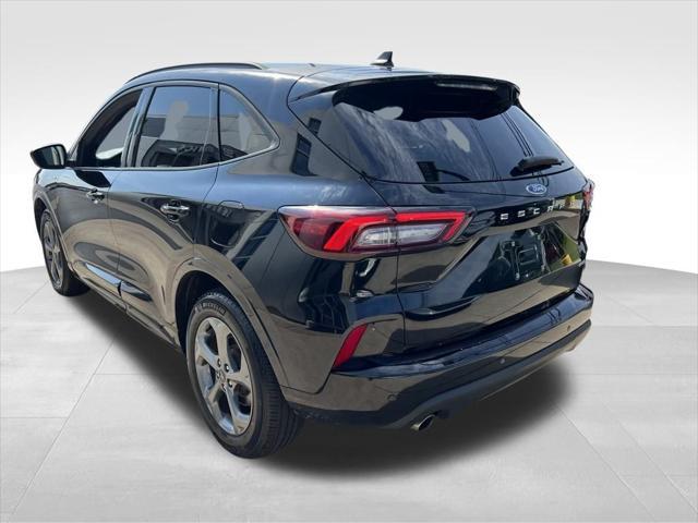 used 2023 Ford Escape car, priced at $25,500
