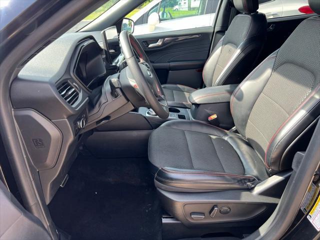 used 2023 Ford Escape car, priced at $25,500