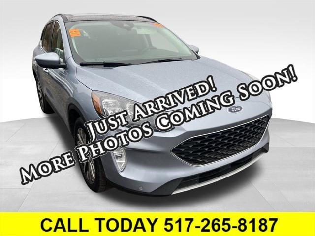 used 2022 Ford Escape car, priced at $23,500