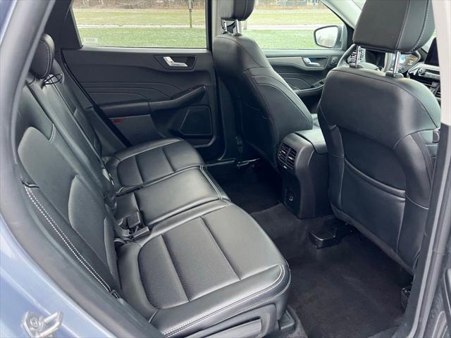 used 2022 Ford Escape car, priced at $23,500