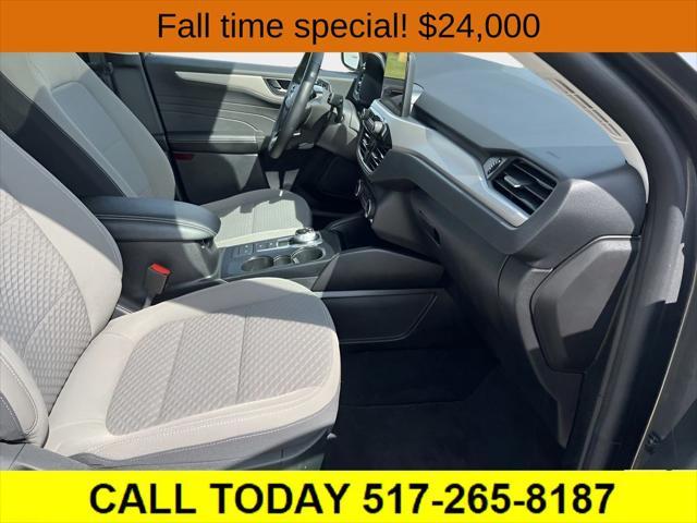 used 2022 Ford Escape car, priced at $24,000