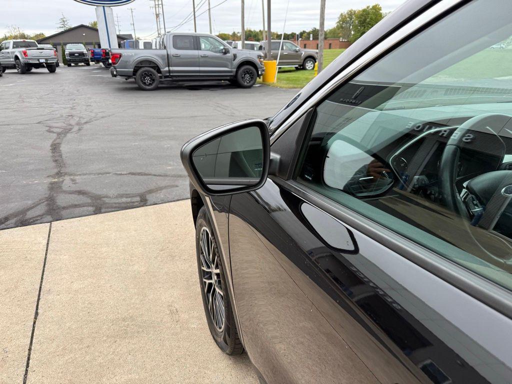 used 2021 Ford Escape car, priced at $20,500