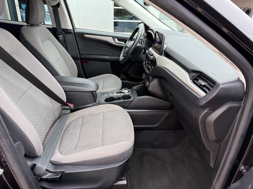 used 2021 Ford Escape car, priced at $20,500