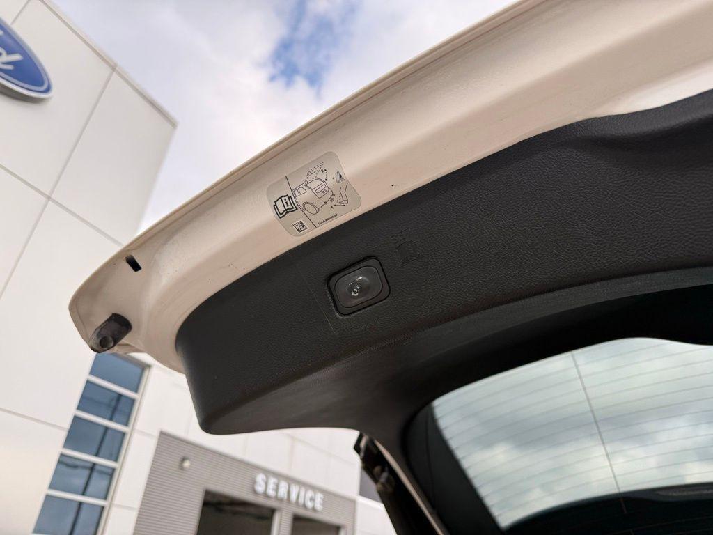 used 2019 Ford Edge car, priced at $17,250