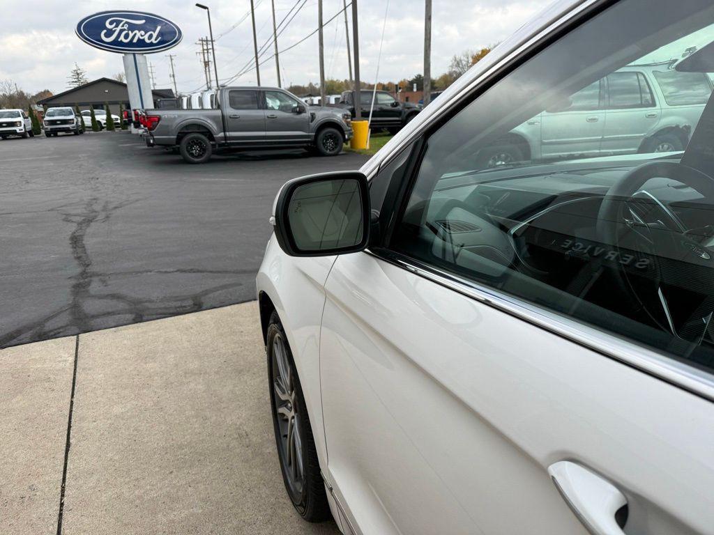 used 2019 Ford Edge car, priced at $17,250