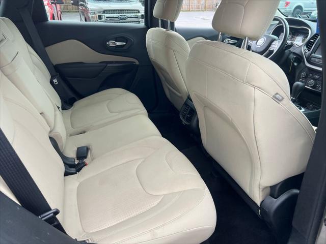 used 2016 Jeep Cherokee car, priced at $11,500