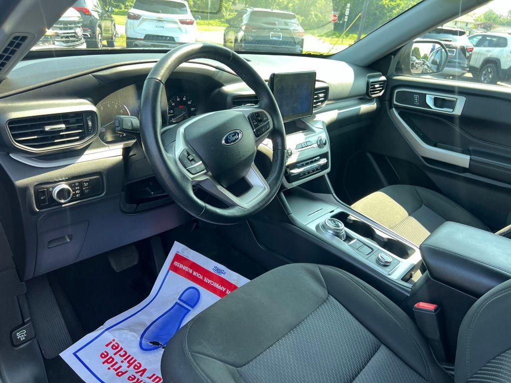 used 2023 Ford Explorer car, priced at $33,000