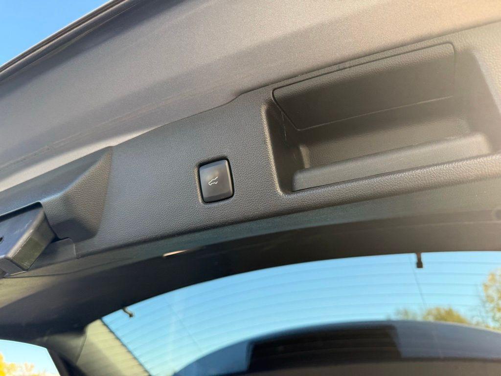 used 2021 Ford Escape car, priced at $22,250