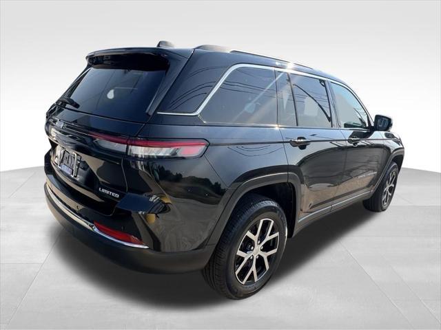 used 2024 Jeep Grand Cherokee car, priced at $37,250