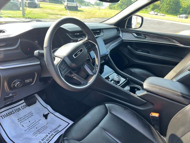 used 2024 Jeep Grand Cherokee car, priced at $37,250
